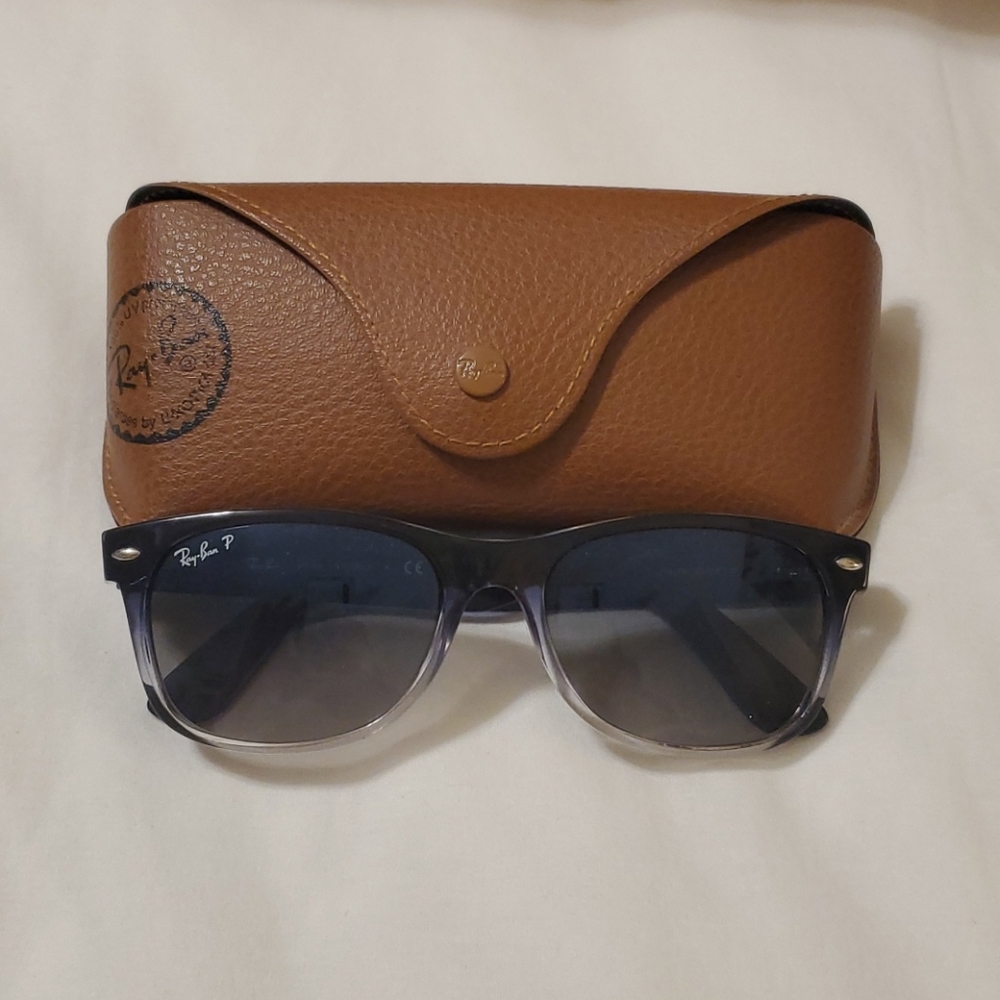 Polarized Ray-Ban New Wayfarers